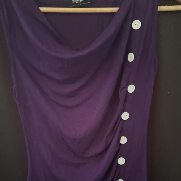 Purple Button-Detail Blouse - Picture 2 of 4
